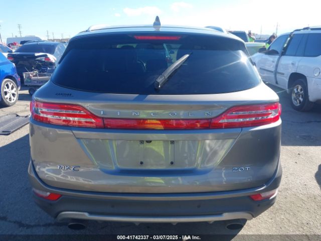 5LMCJ3C93HUL09500 Lincoln Mkc Reserve