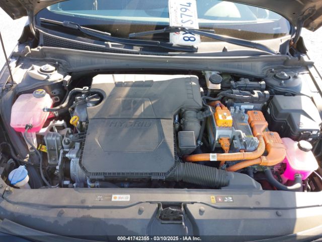 KMHLM4AJ8MU012133 Hyundai Elantra Hybrid Blue