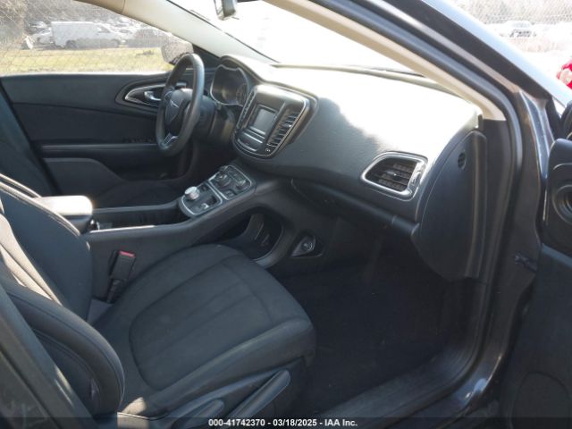 1C3CCCAB5GN173911 Chrysler 200 Limited