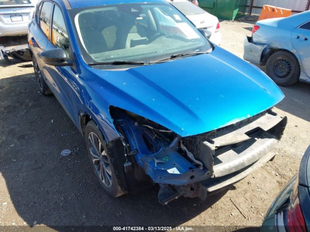 1FMCU0G68NUB88760 Ford ESCAPE SE