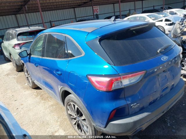 1FMCU0G68NUB88760 Ford ESCAPE SE
