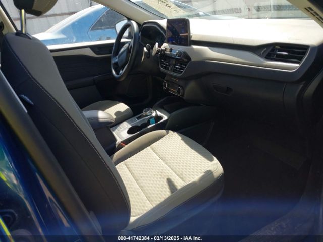 1FMCU0G68NUB88760 Ford ESCAPE SE