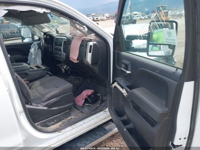 1GT12SEG5JF253443 GMC Sierra 2500hd Sle