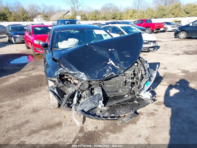 Chrysler 200 Limited 2016 1C3CCCAB0GN185626 главное изображение