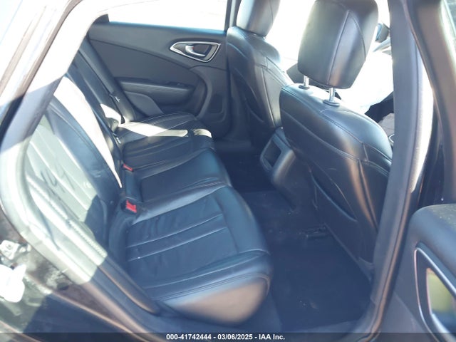 Chrysler 200 Limited 2016 1C3CCCAB0GN185626 Image 8