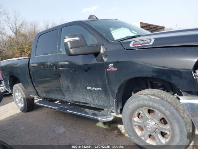 3C6UR5DL6RG291354 RAM 2500 Big Horn  4x4 6'4 Box
