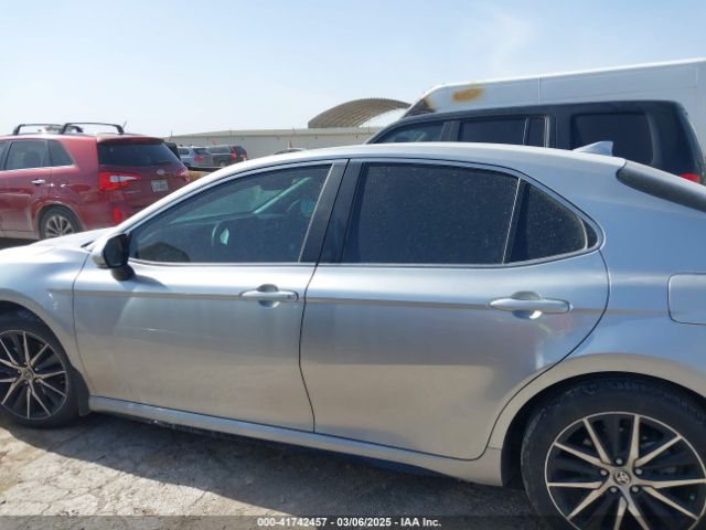 4T1G11AK8RU887057 Toyota CAMRY SE