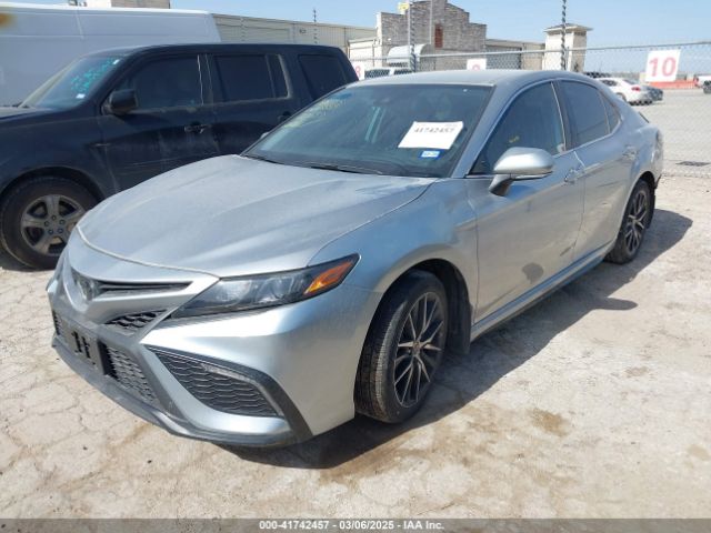 4T1G11AK8RU887057 Toyota CAMRY SE