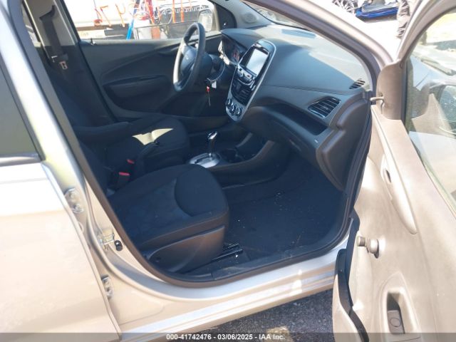 KL8CB6SA8HC839977 Chevrolet Spark Ls Cvt