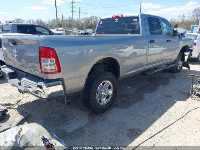 3C6UR5HJ0NG118075 RAM 2500 Tradesman  4x4 8' Box