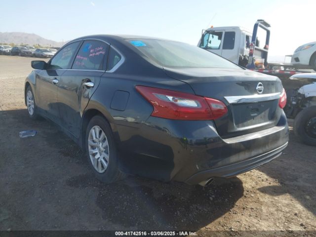 1N4AL3AP7JC261155 Nissan Altima 2.5 S