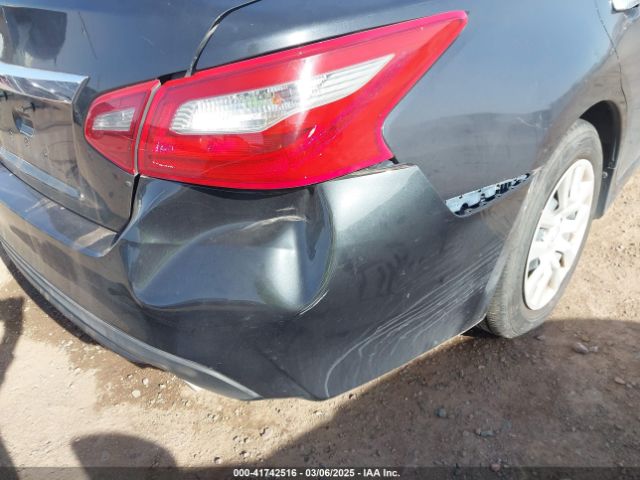 1N4AL3AP7JC261155 Nissan Altima 2.5 S