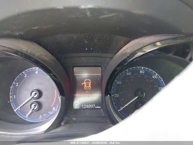 2T1BURHE0GC659391 Toyota Corolla S Plus