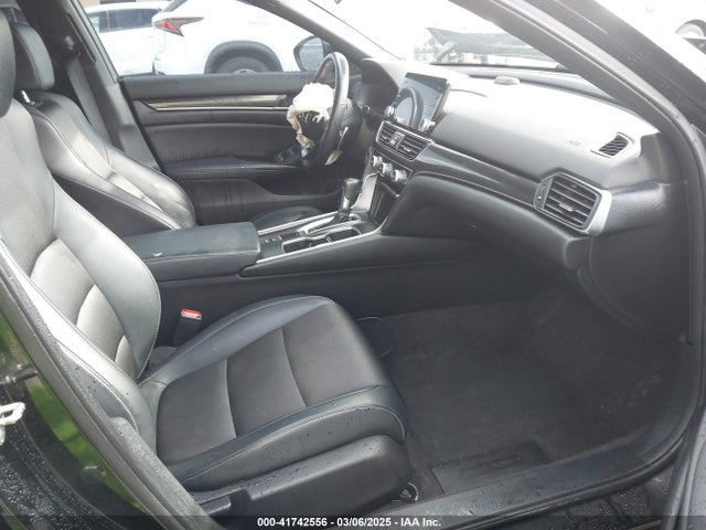 1HGCV1F35JA051626 Honda Accord Sport