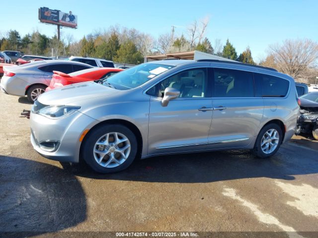 2C4RC1BG6HR667784 Chrysler Pacifica Touring-l