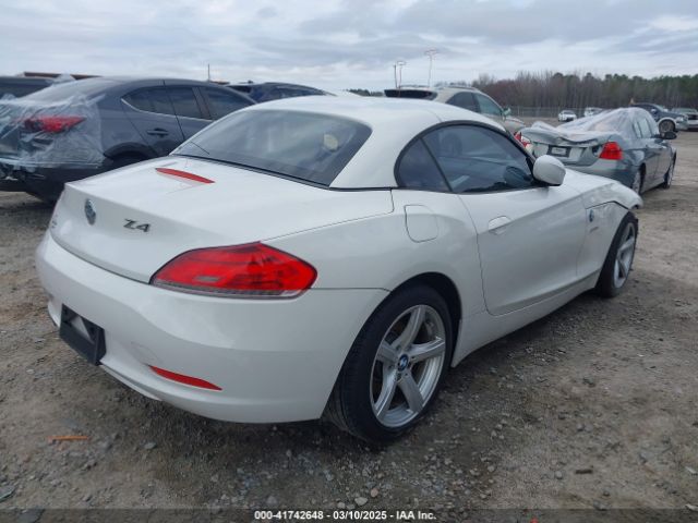 2013 BMW Z4 WBALL5C5XDJ104436 Photo 3
