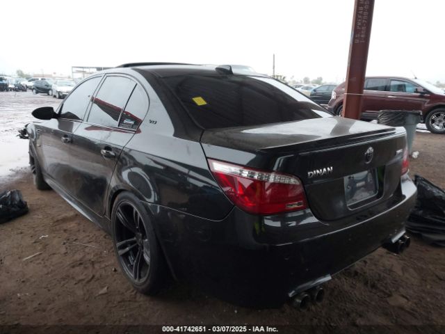 2006 BMW M5 WBSNB93526B582183 Photo 2