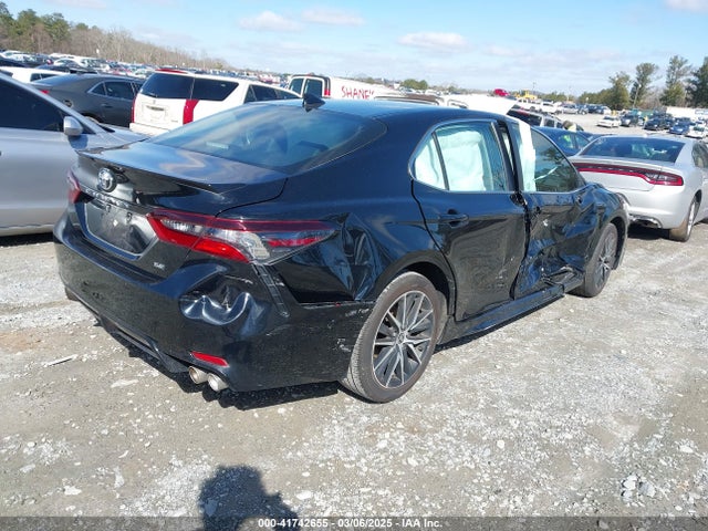 4T1G11AK6RU863968 Toyota CAMRY SE