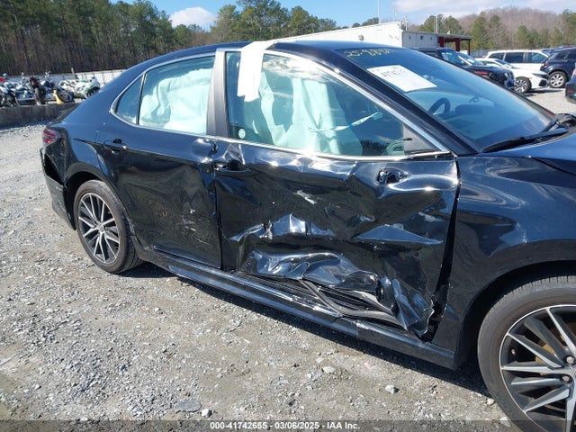 4T1G11AK6RU863968 Toyota CAMRY SE