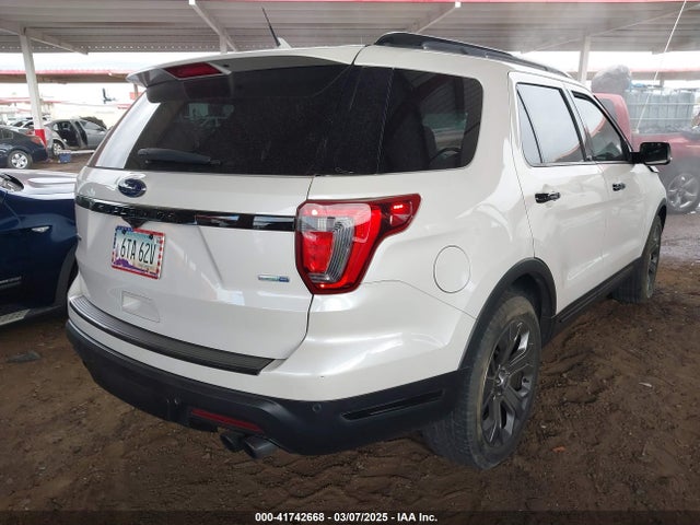 1FM5K8GT3JGB79783 Ford EXPLORER SPORT