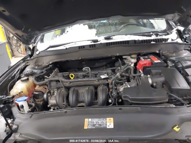 3FA6P0G78FR121284 Ford FUSION S