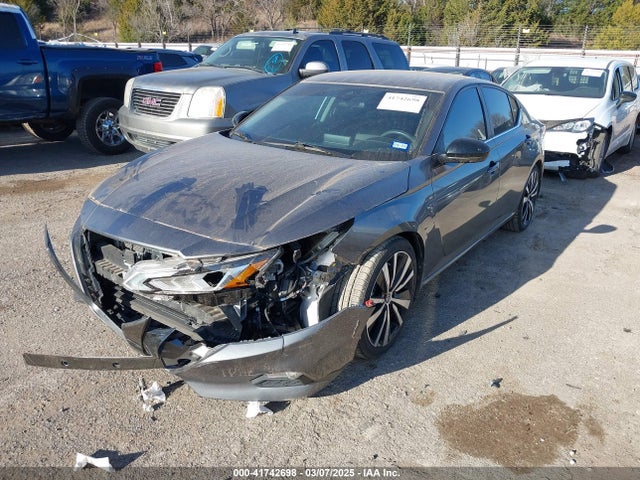 1N4BL4CV6NN309793 Nissan Altima Sr Fwd