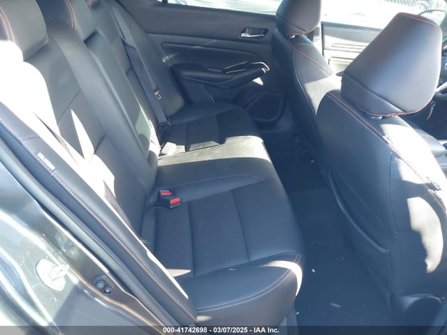 1N4BL4CV6NN309793 Nissan Altima Sr Fwd