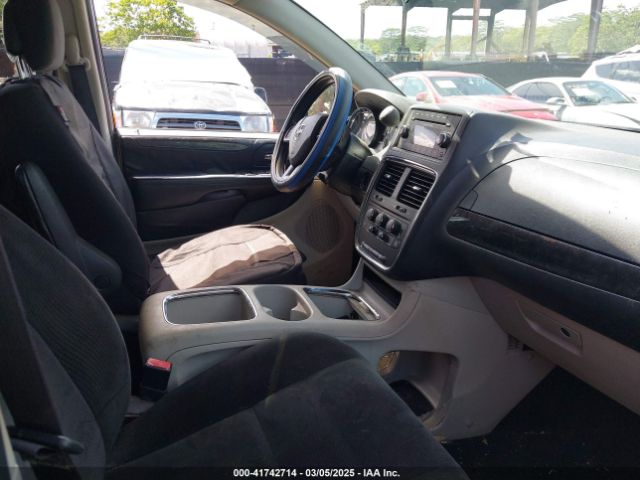 2C4RDGCG0GR271203 Dodge Grand Caravan Sxt