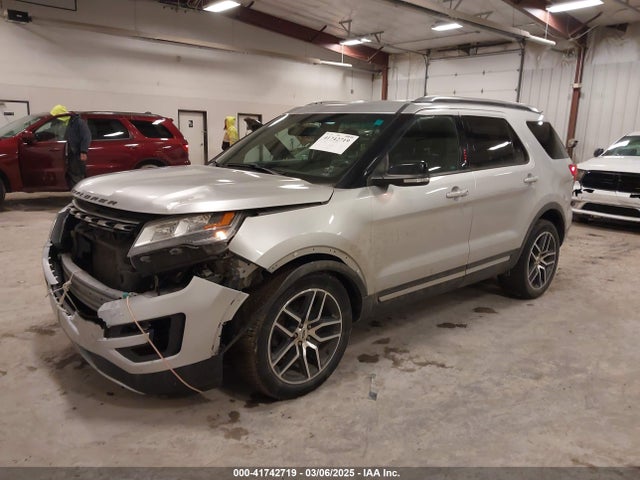 1FM5K8D80HGA98458 Ford EXPLORER XLT