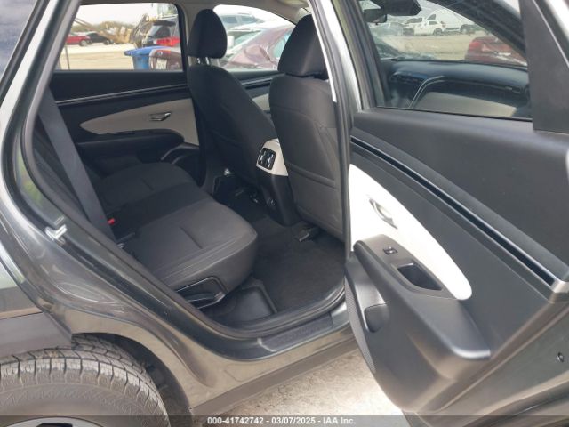 5NMJB3AE7PH198533 Hyundai TUCSON SEL