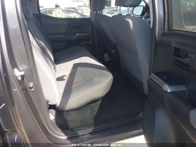 5TFCZ5ANXMX270361 Toyota Tacoma Sr5 V6