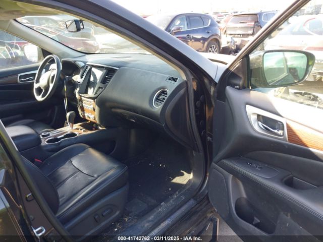 5N1DR2MM2HC624002 Nissan Pathfinder Platinum