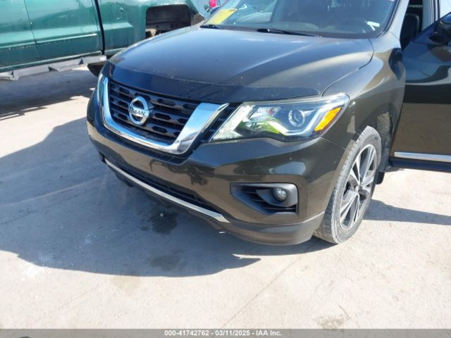 5N1DR2MM2HC624002 Nissan Pathfinder Platinum