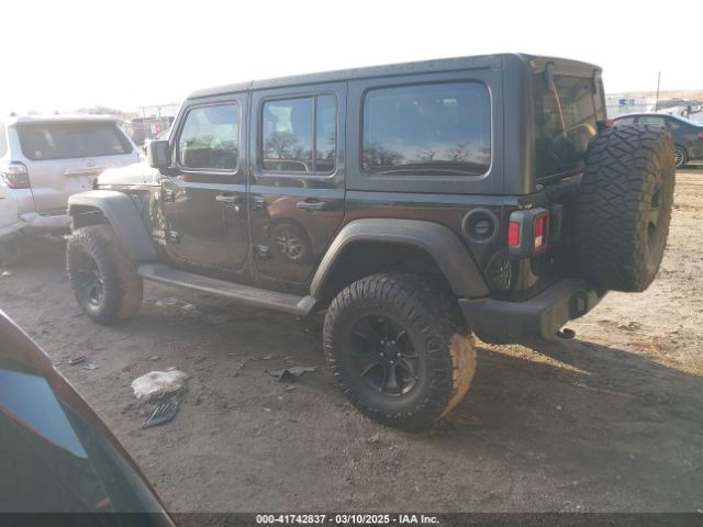 1C4HJXDG9JW172686 Jeep Wrangler Unlimited Sport 4x4