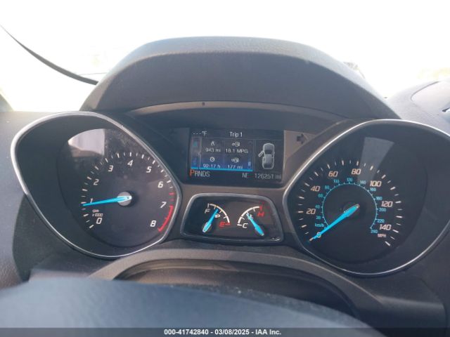 1FMCU9J92EUA59839 Ford Escape Titanium