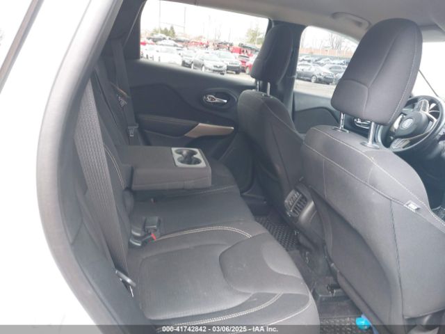 2017 JEEP CHEROKEE 1C4PJMCS7HW635967 Photo 7
