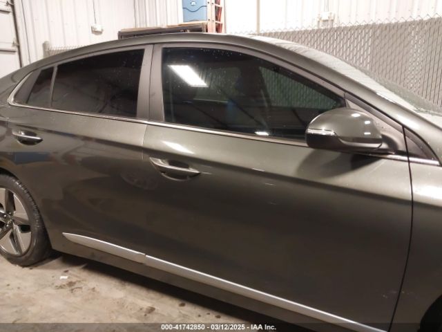 KMHC05LC0MU244905 Hyundai Ioniq Hybrid Limited