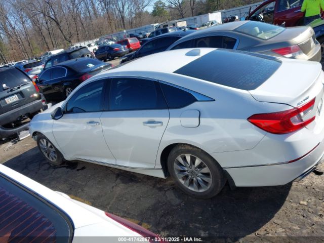 1HGCV2F90KA008081 Honda Accord Touring 2.0t