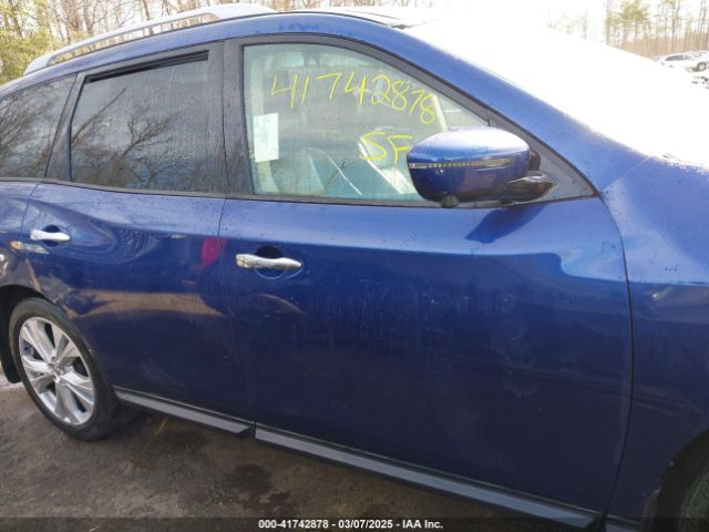 5N1DR2MM4JC631720 Nissan Pathfinder Sl