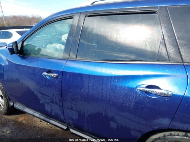 5N1DR2MM4JC631720 Nissan Pathfinder Sl
