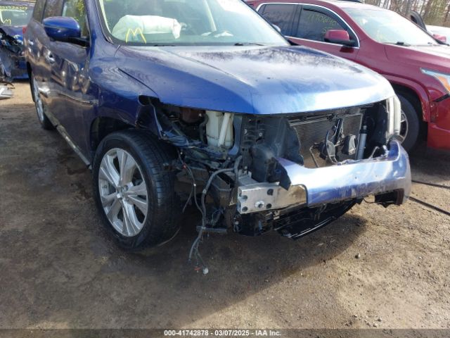 5N1DR2MM4JC631720 Nissan Pathfinder Sl