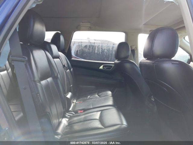 5N1DR2MM4JC631720 Nissan Pathfinder Sl