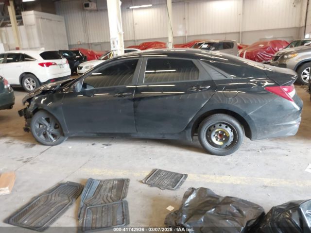 KMHLM4AG9MU140904 Hyundai ELANTRA SEL