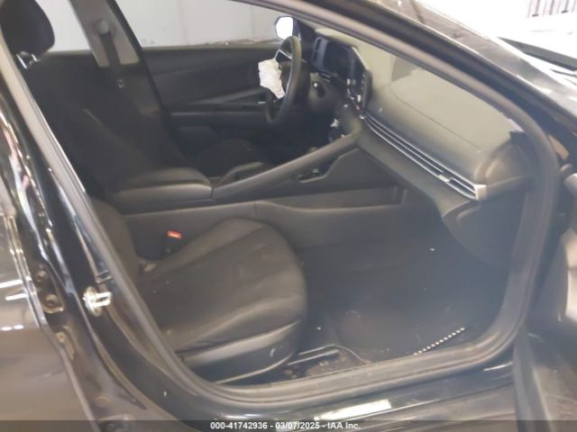 KMHLM4AG9MU140904 Hyundai ELANTRA SEL