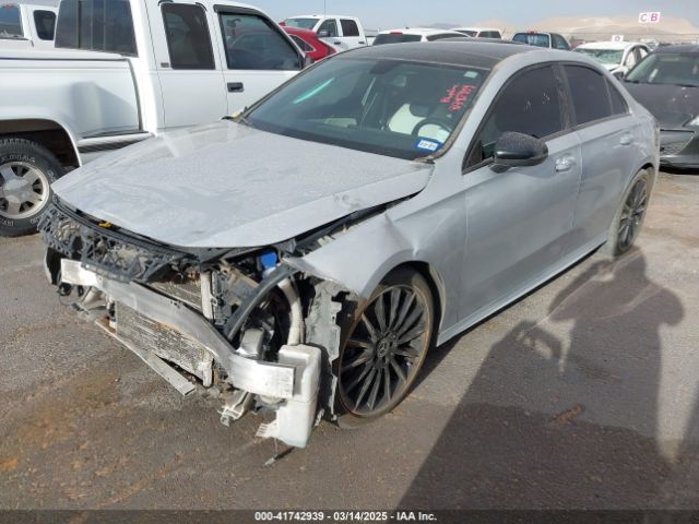 2021 MERCEDES-BENZ A 220 W1K3G4EB9MJ269341 Photo 1