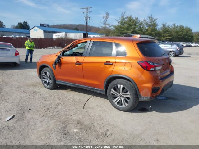 2020 MITSUBISHI OUTLANDER SPORT JA4AR3AU3LU023065 Photo 2
