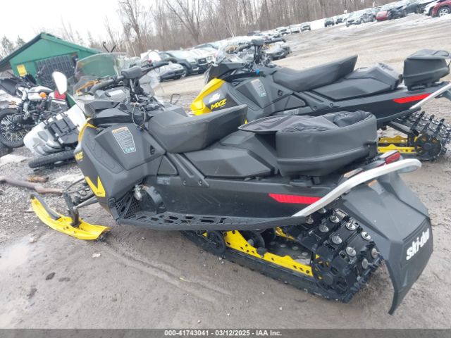 2024 SKI-DOO MX Z 600 2BPSBPRA9RV000371 Photo 2