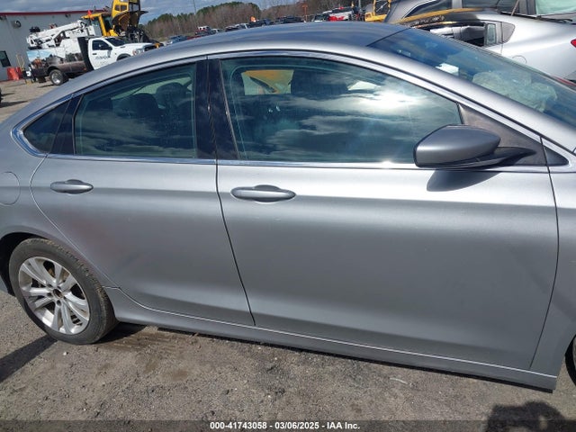 Chrysler 200 Limited 2015 1C3CCCAB9FN537004 Image 13