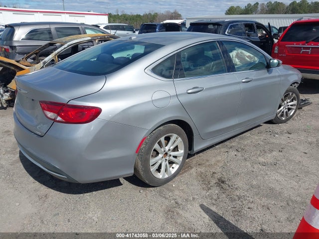 Chrysler 200 Limited 2015 1C3CCCAB9FN537004 Image 4