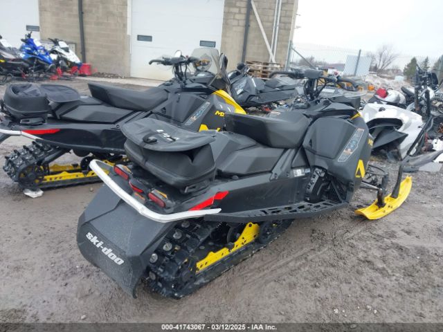 2024 SKI-DOO MX Z 600 2BPSBPRA0RV000372 Photo 3